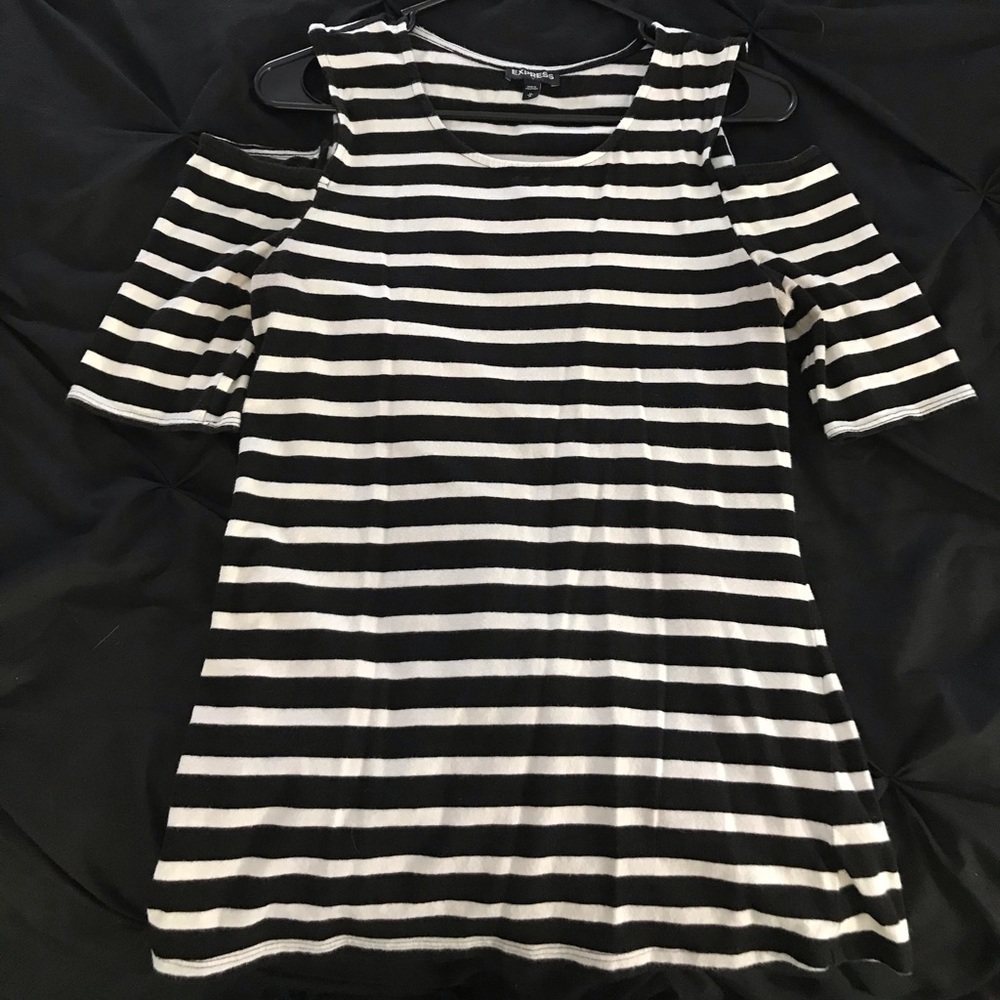 Off the Shoulder Black and White Top